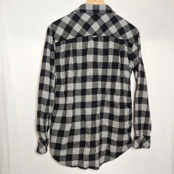 TNA Aritzia Brisco Buffalo‎ Check Plaid Gray Black Long Sleeve Flannel Button S - Picture 3 of 7